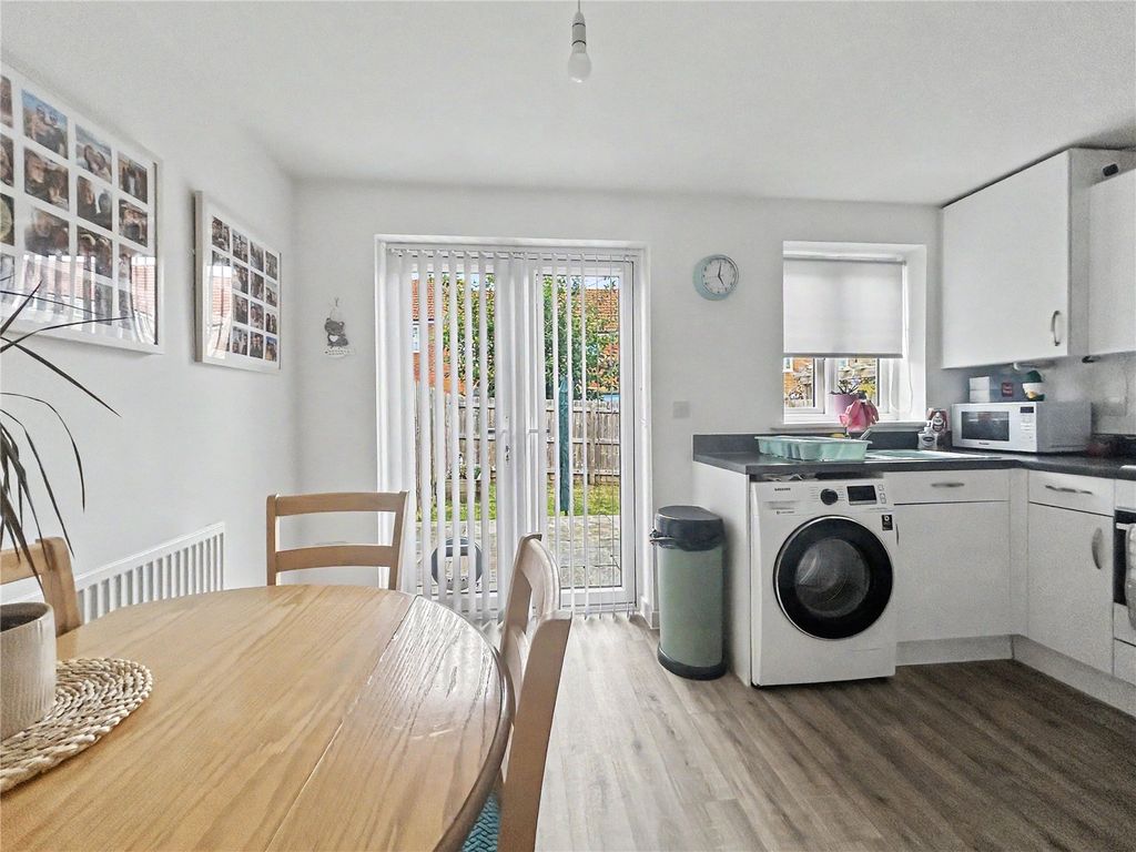 Property photo 3 of 10 Picture No. 03
