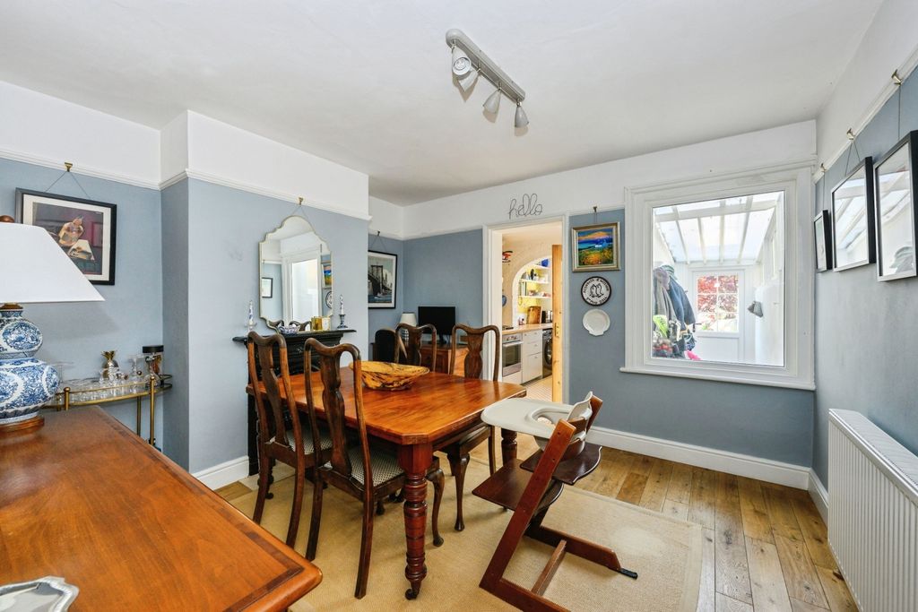 Property photo 3 of 15 Picture No. 05