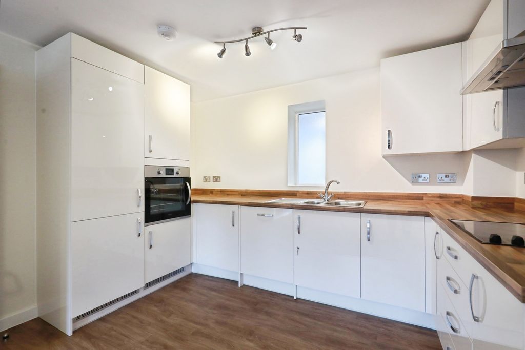 Property photo 2 of 13 Pbox-Img.Jpg