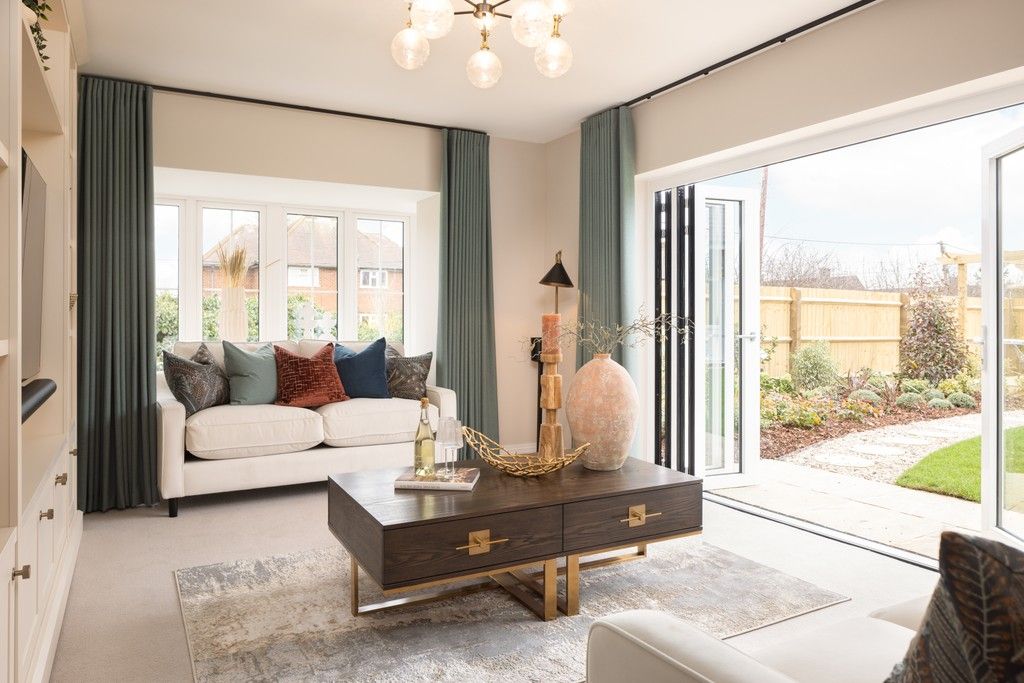 Property photo 3 of 32