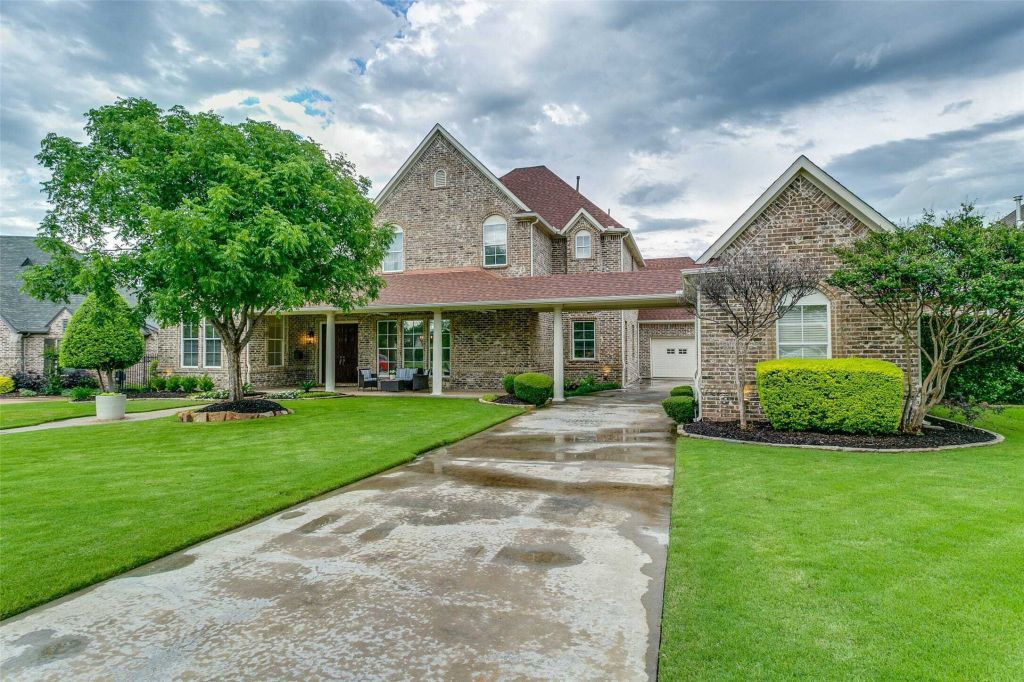 Property photo 1 of 5