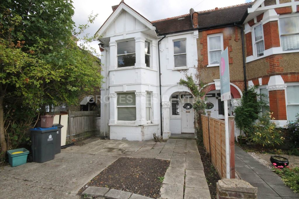 Property photo 1 of 14