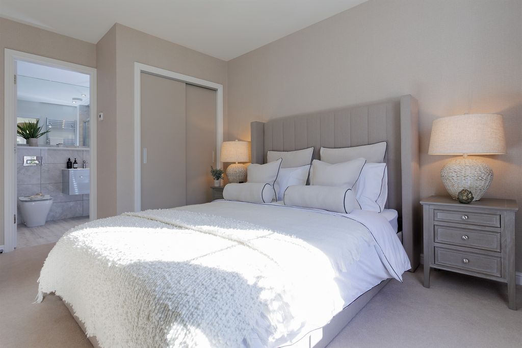 Property photo 3 of 5