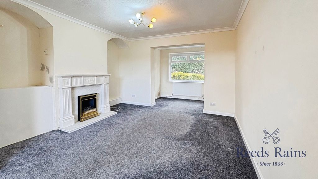 Property photo 2 of 13 Pbox-Img.Jpg