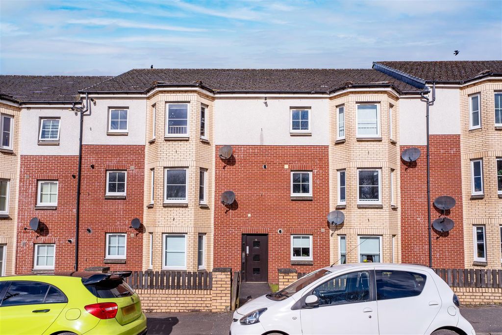 Property photo 2 of 17 External-8.Jpg