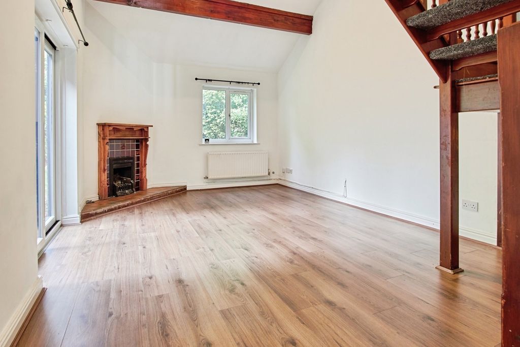 Property photo 3 of 26 Pbox-Img.Jpg