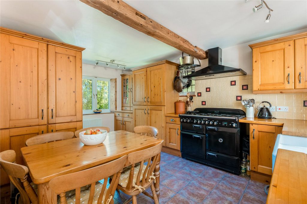 Property photo 3 of 18 Picture No. 07