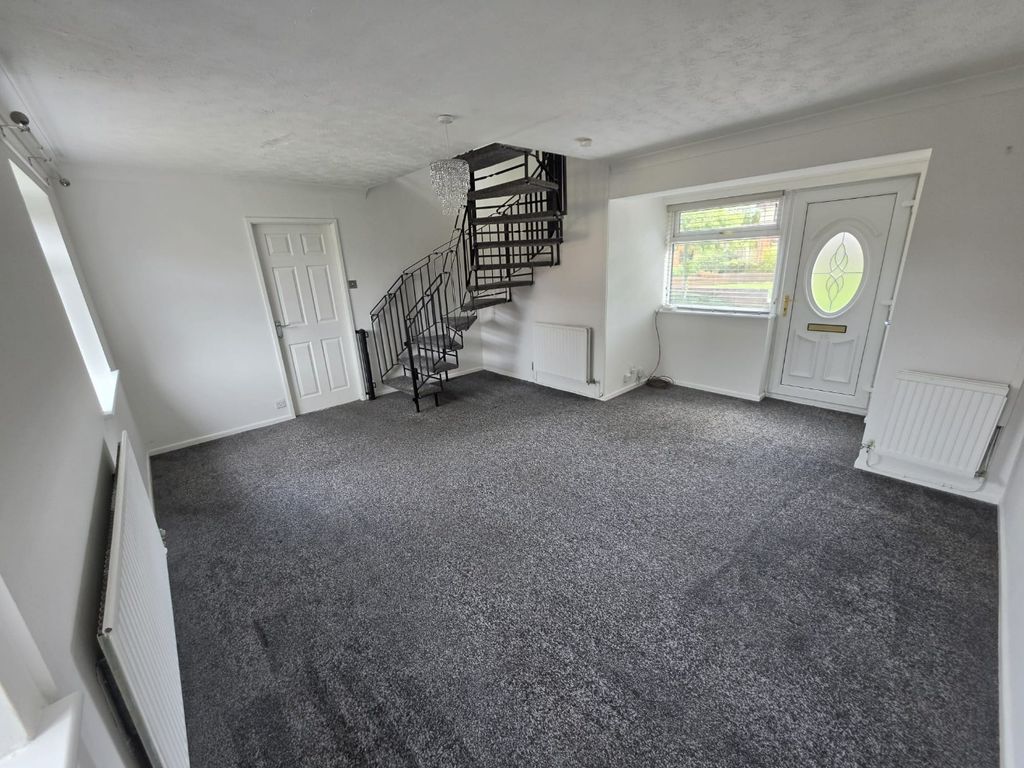 Property photo 2 of 10 1537962