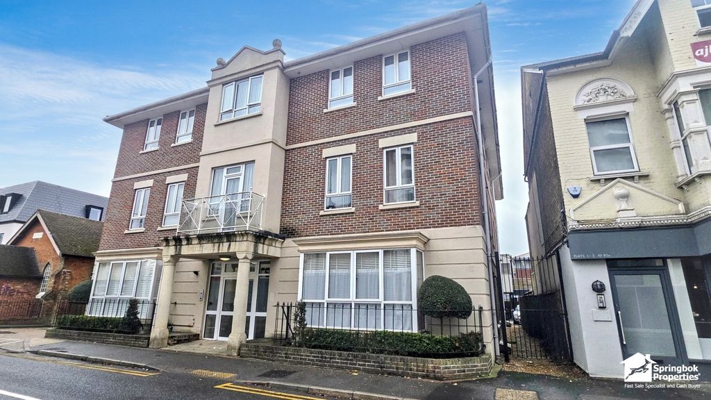 Property photo 1 of 14 Front View