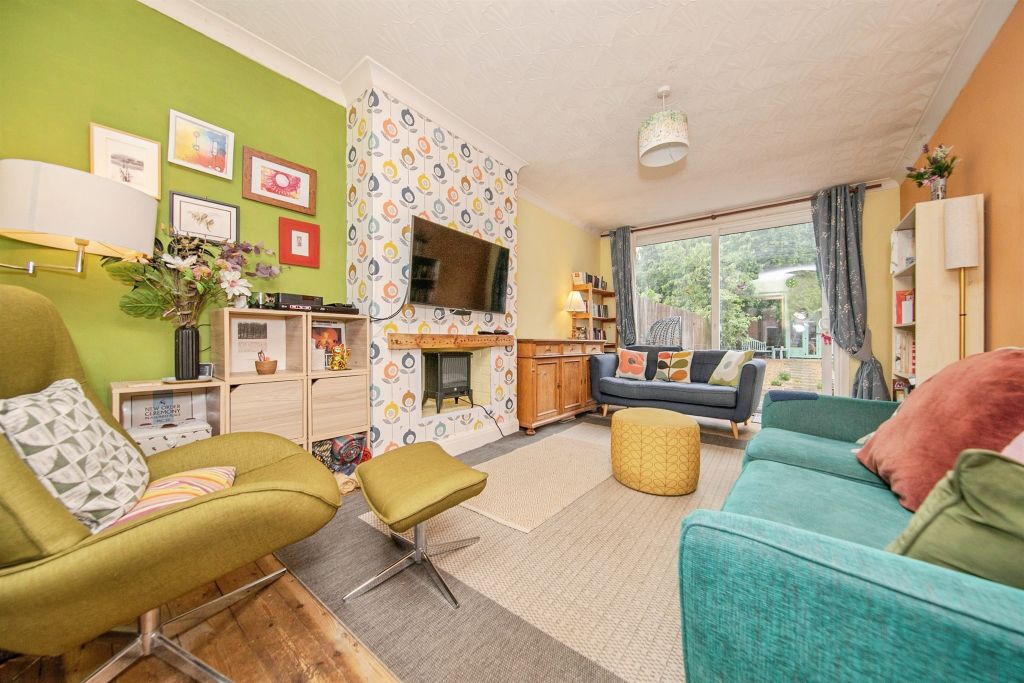 Property photo 2 of 16