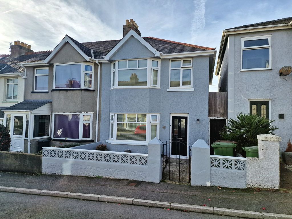 Property photo 1 of 24