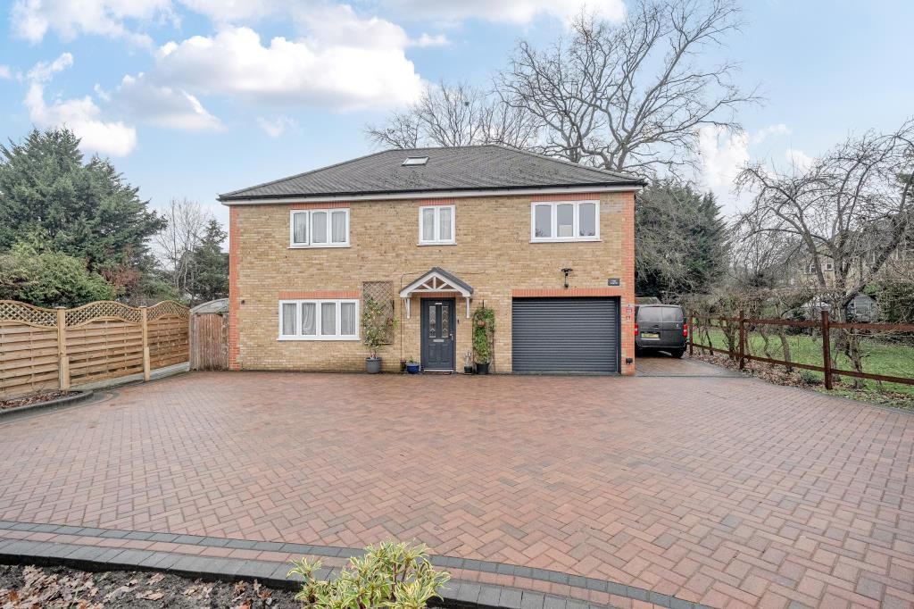 Property photo 1 of 16 External View