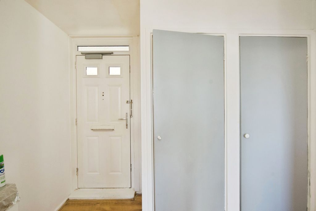 Property photo 2 of 23 Pbox-Img.Jpg