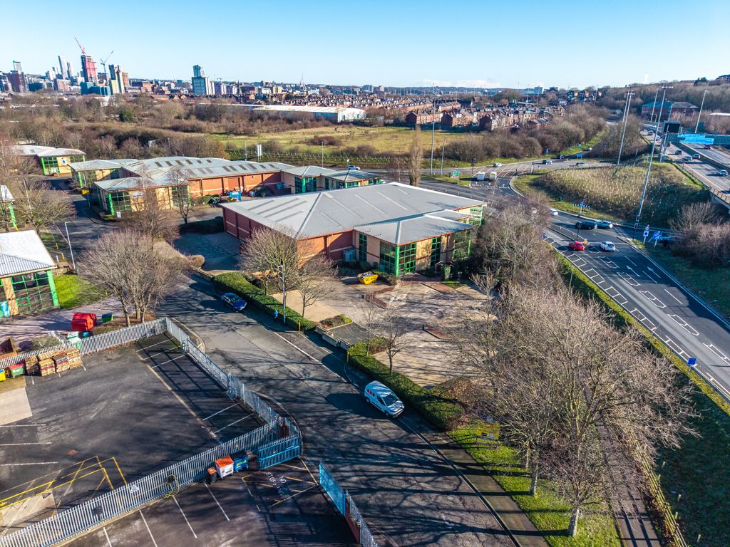 Property photo 1 of 2 Photo 4