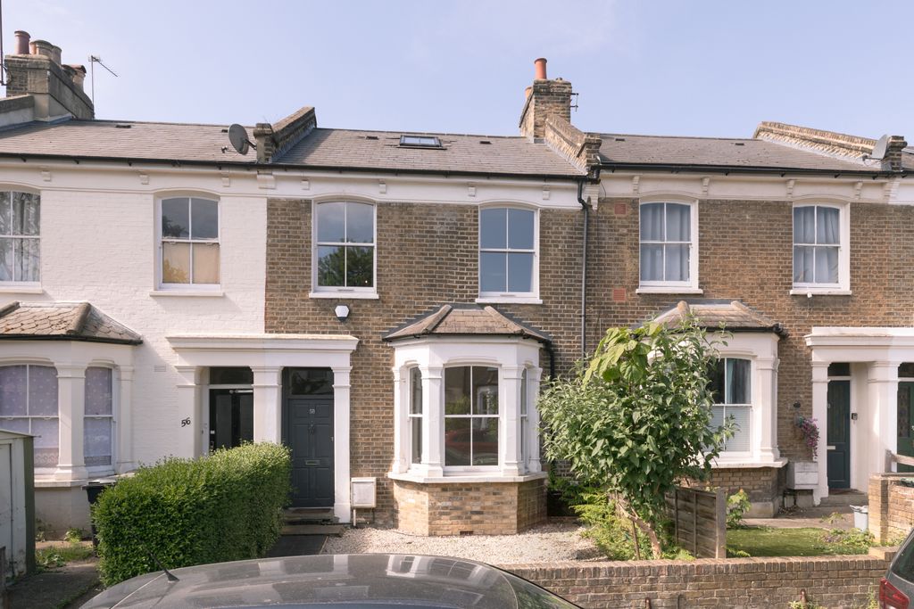 Property photo 1 of 35