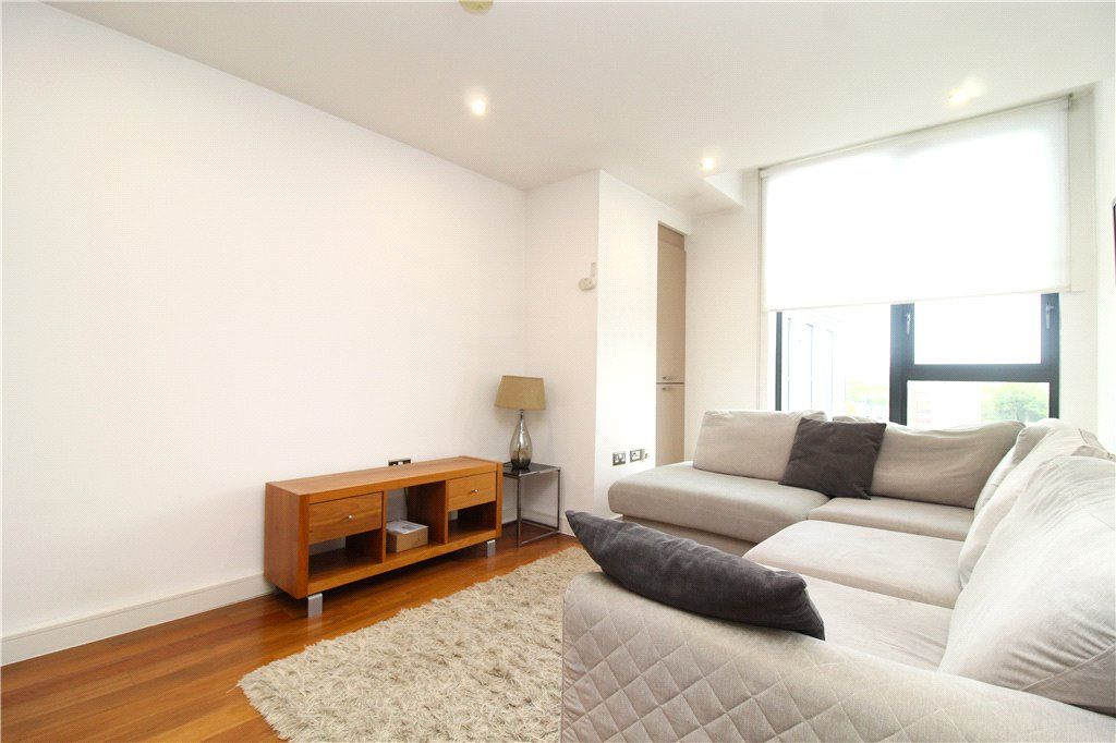 Property photo 1 of 11 Reception Room