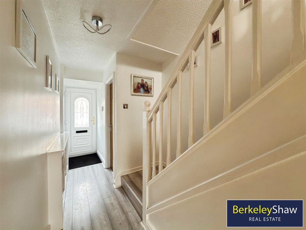 Property photo 2 of 23 Hall