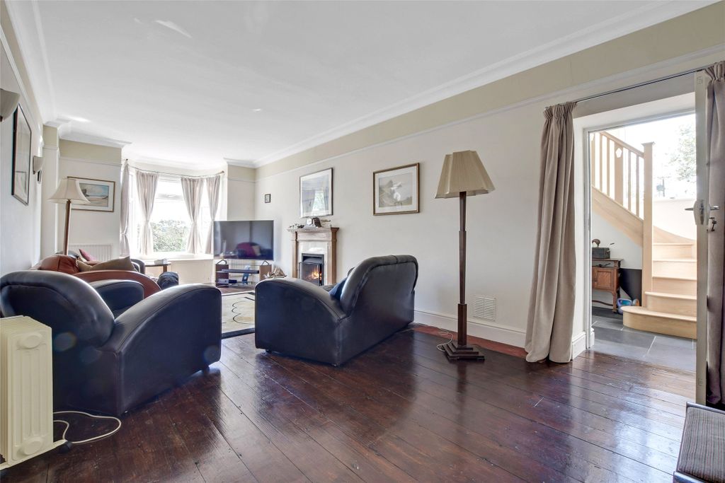 Property photo 3 of 38 Picture No. 56