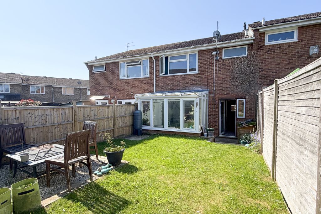 Property photo 2 of 17 15