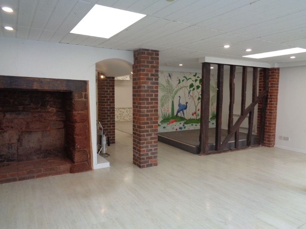 Property photo 2 of 5