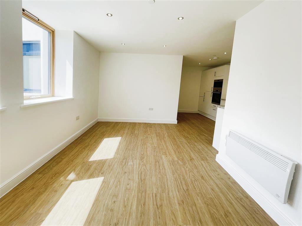 Property photo 3 of 9 Image