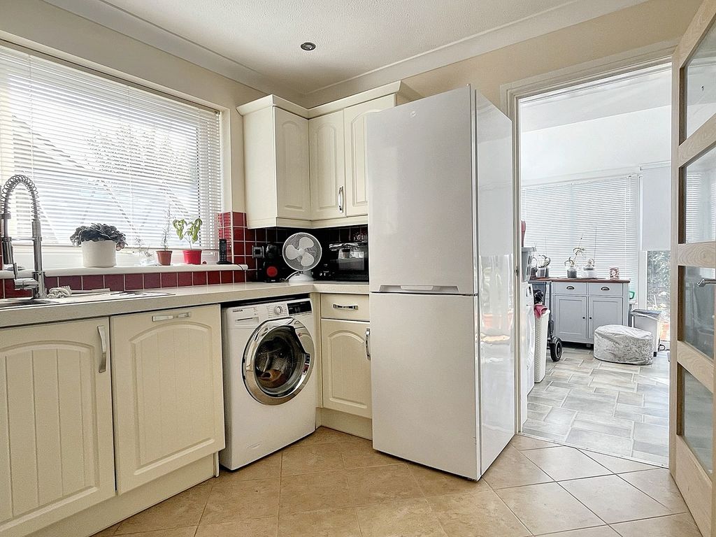 Property photo 3 of 12 Not Specified