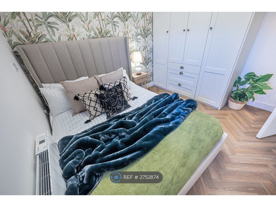 Property photo 1 of 15 Bed