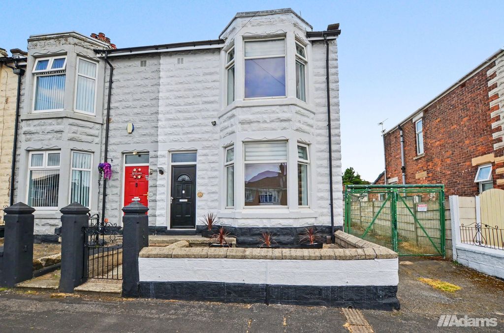Property photo 1 of 36