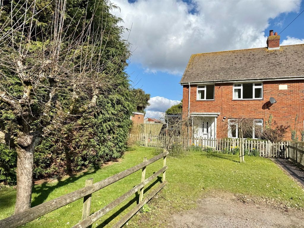Property photo 1 of 19 Picture No. 04