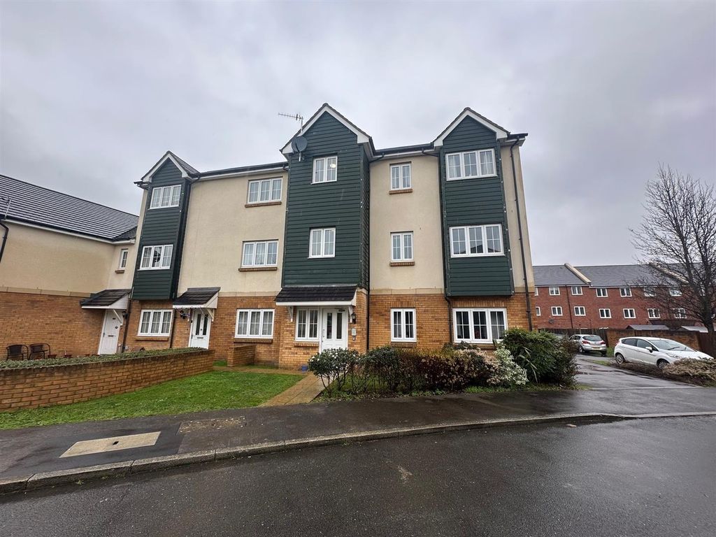 Property photo 1 of 6 Front.Jpg