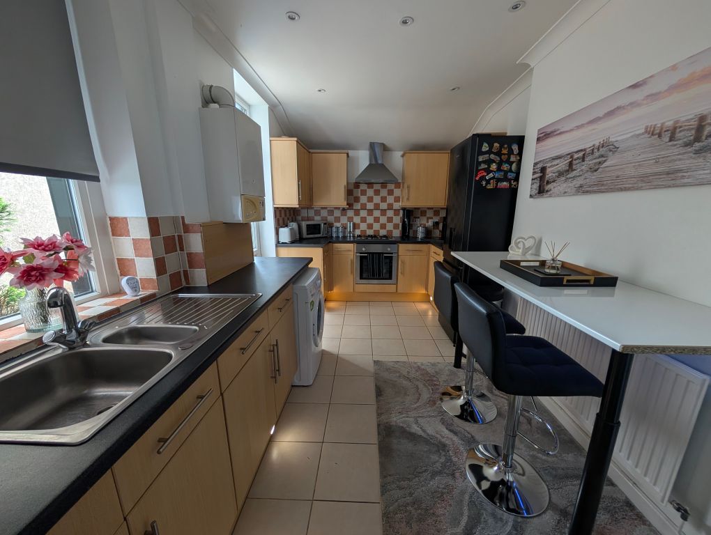 Property photo 2 of 8 Dining Room