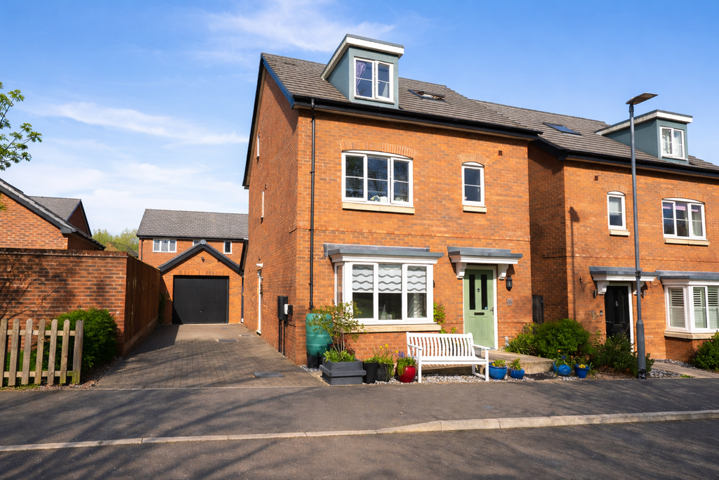 Property photo 1 of 25 Front