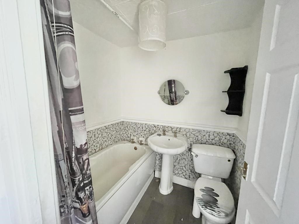 Property photo 2 of 14 47-Hr-2.Jpg
