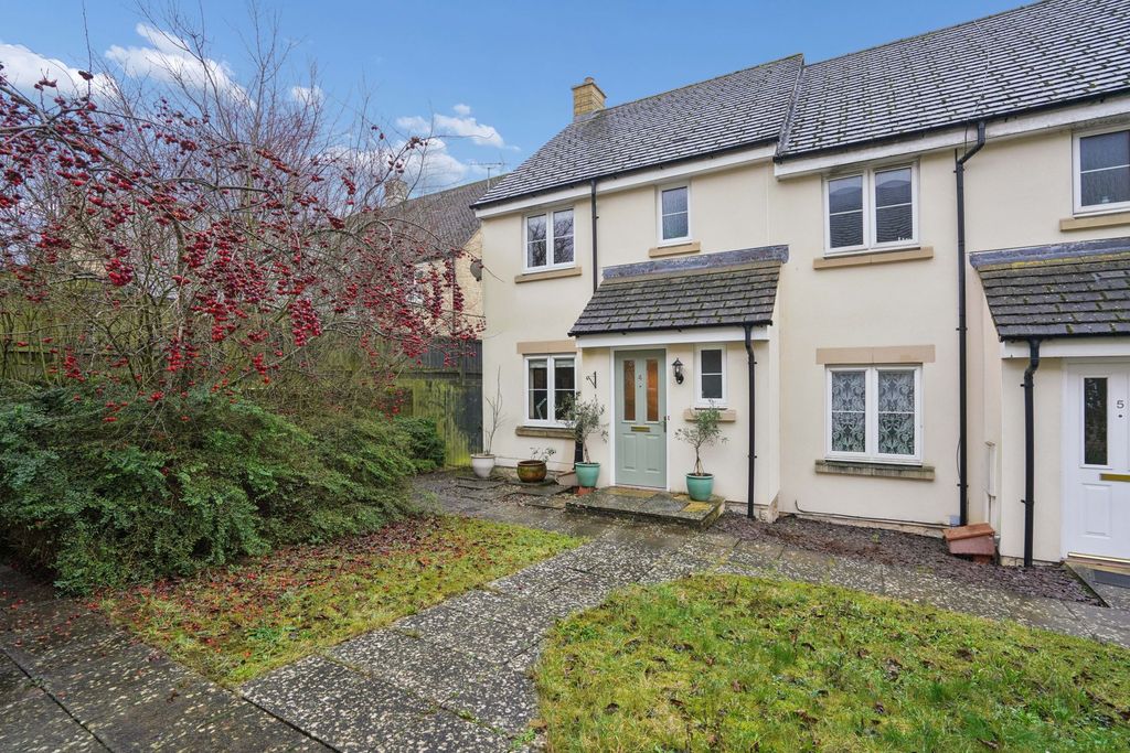 Property photo 1 of 14 Front Elevation