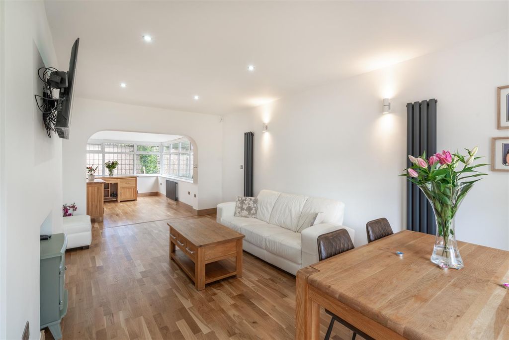 Property photo 3 of 10 _A7R9532-Hdr.Jpg