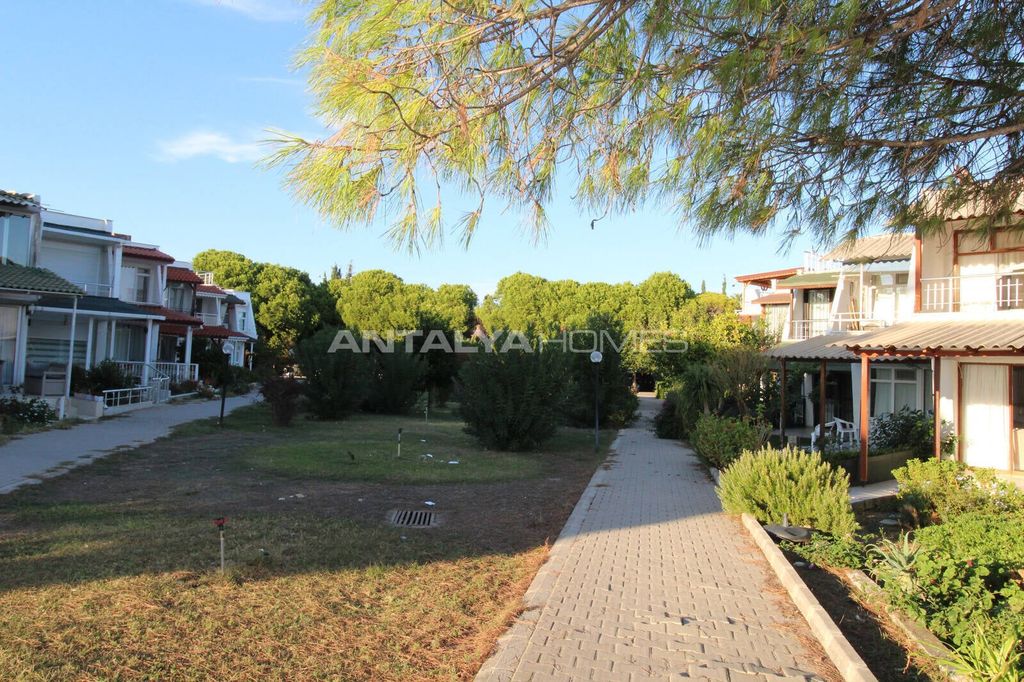 Property photo 2 of 36