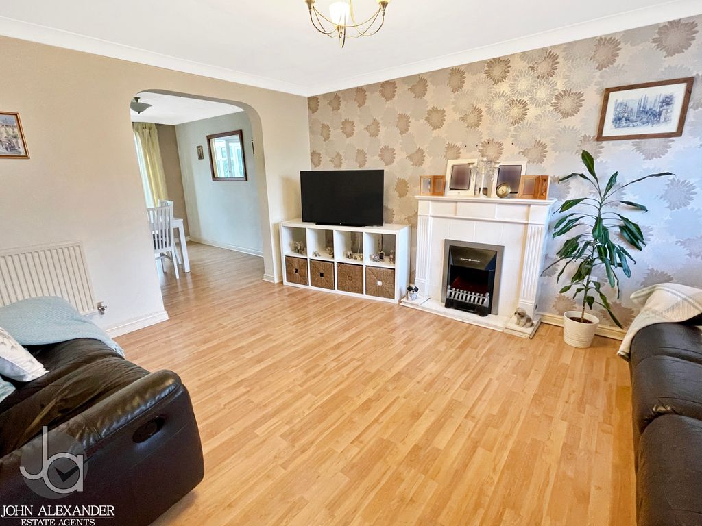 Property photo 3 of 19 20260413_162811420_0.5