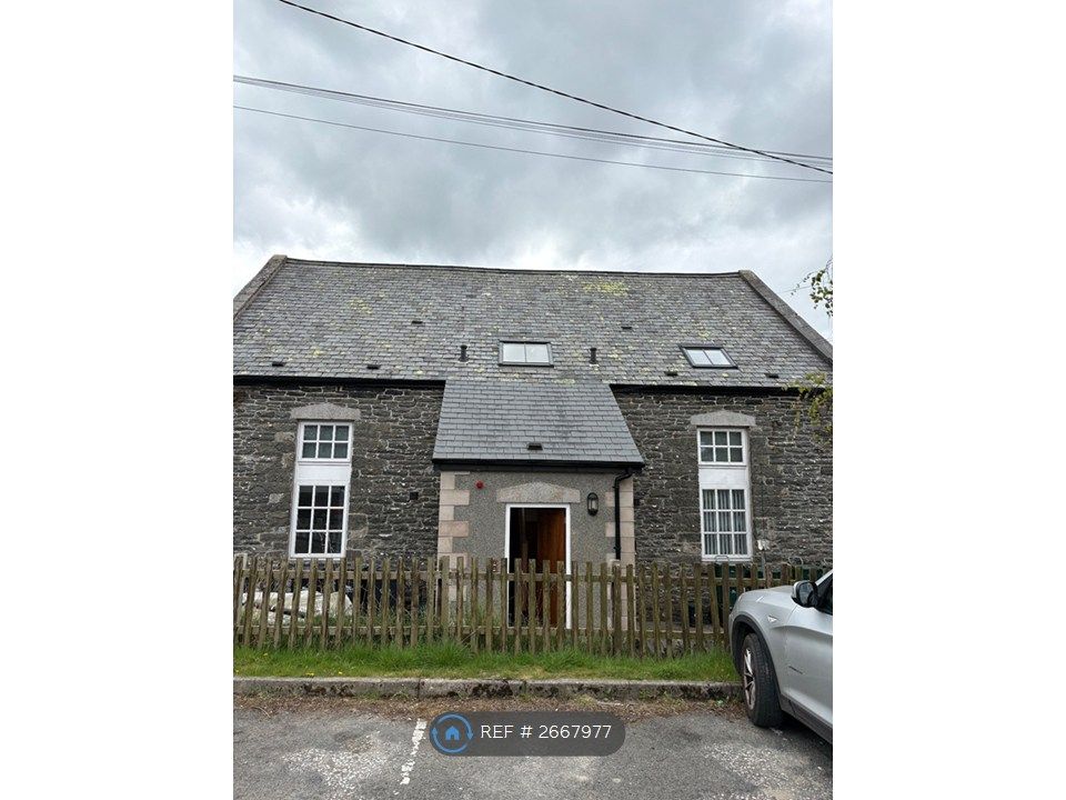 Property photo 2 of 8