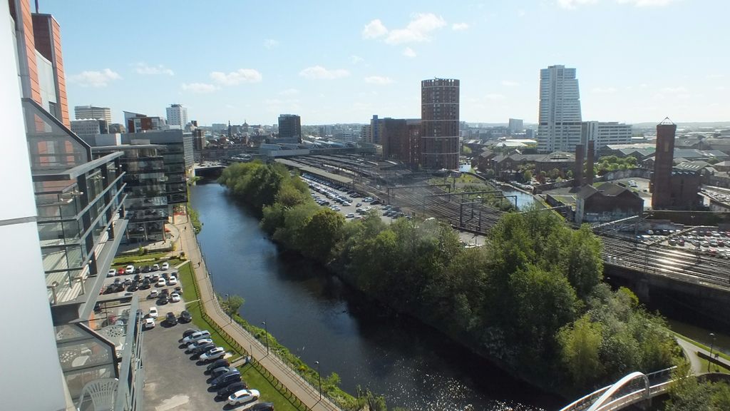 Property photo 2 of 18