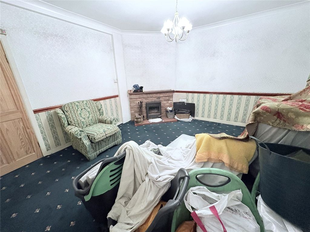 Property photo 3 of 10 Picture No. 02