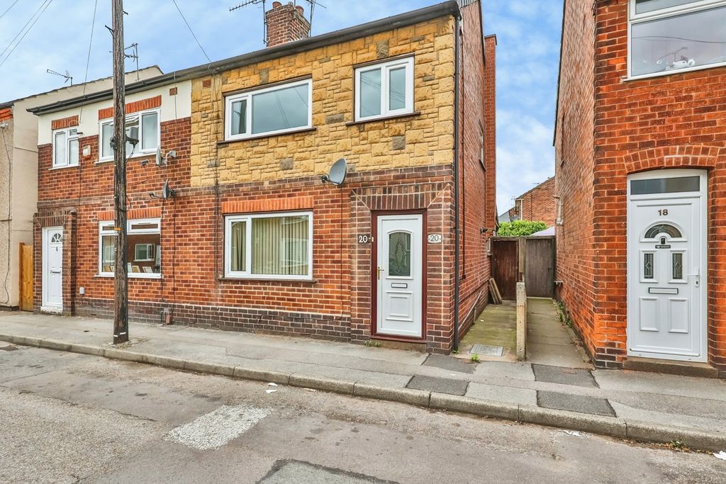 Property photo 1 of 16 Pbox-Img.Jpg