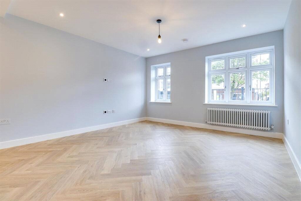 Property photo 2 of 11 Picture No. 08