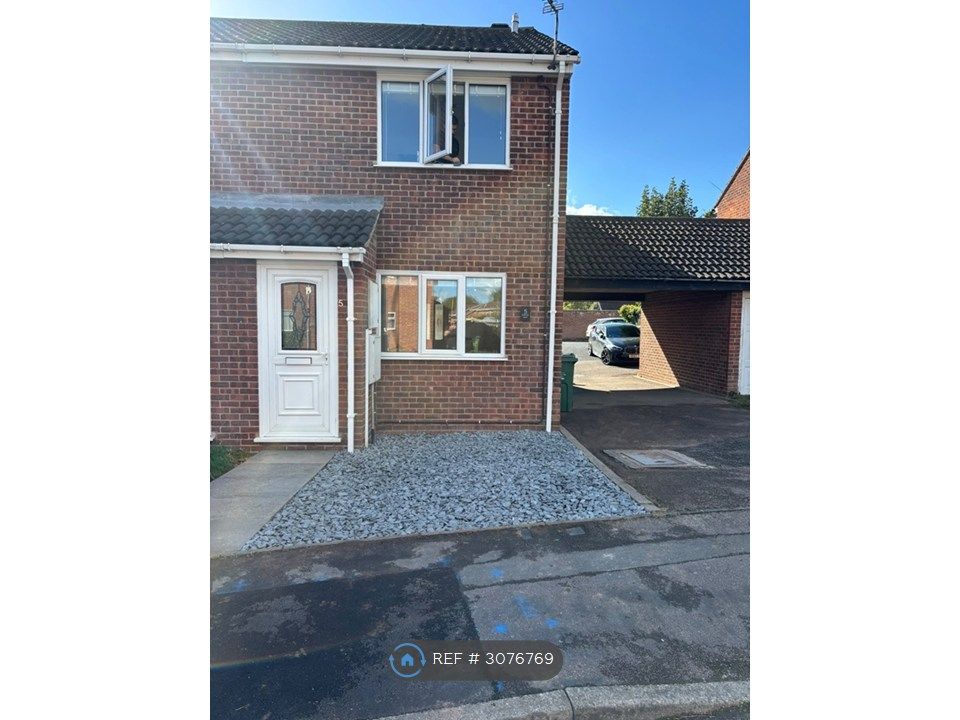 Property photo 2 of 19
