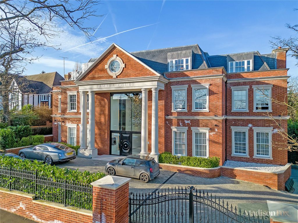 Property photo 1 of 53 Picture No. 31