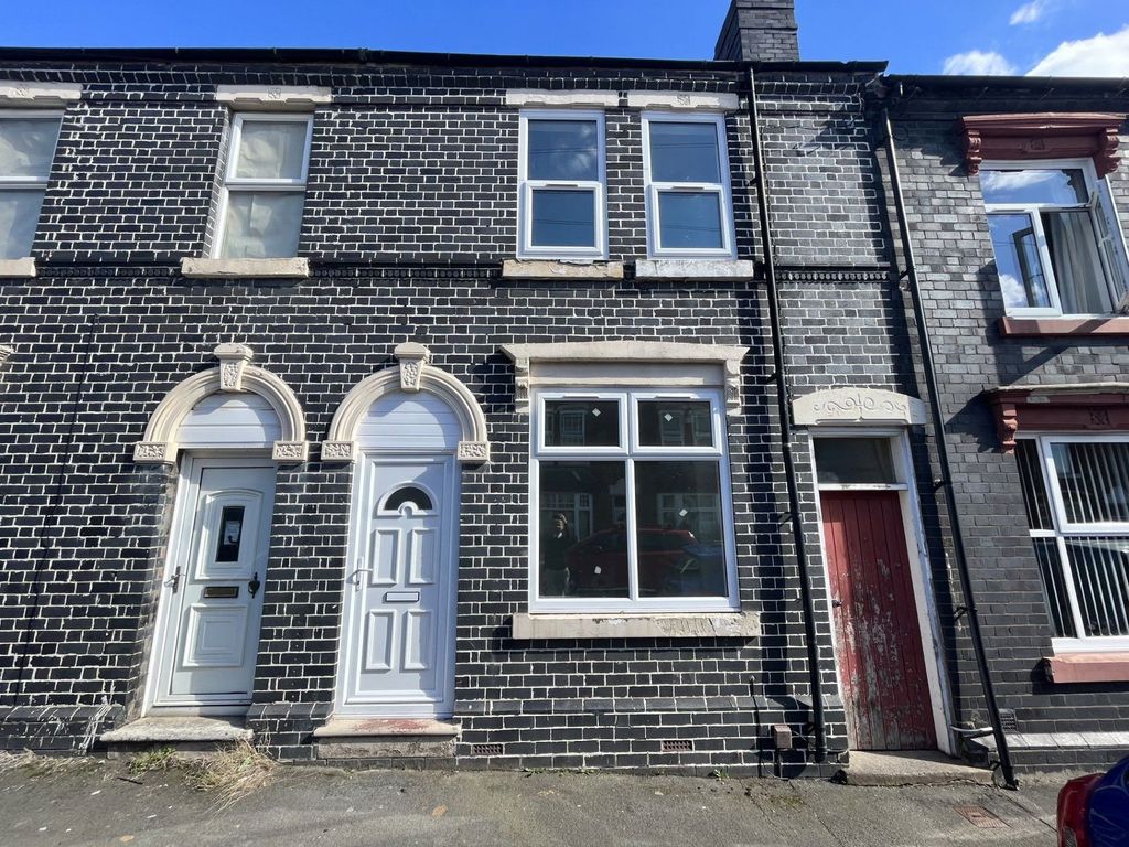 Property photo 1 of 13