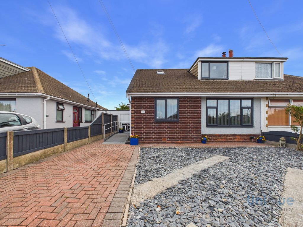 Property photo 2 of 24
