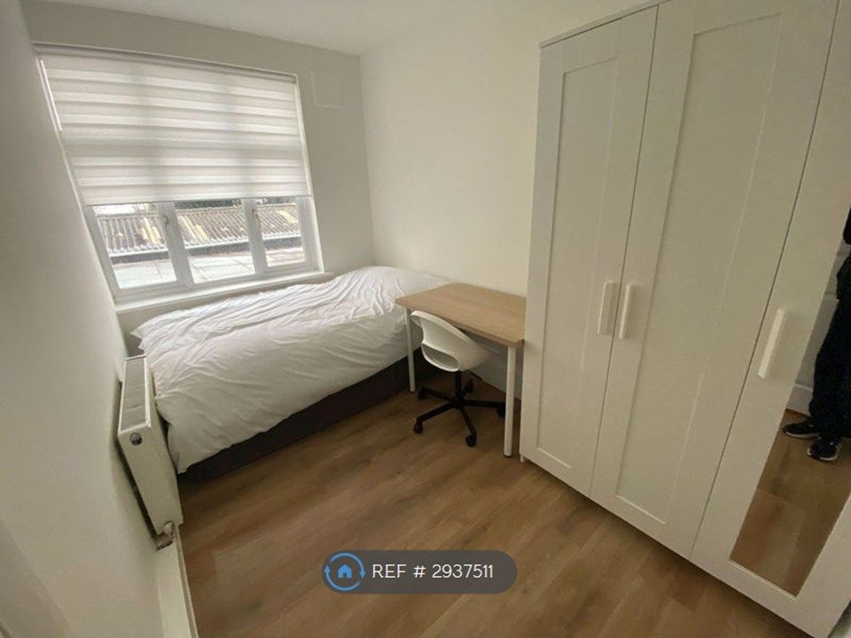 Property photo 3 of 3
