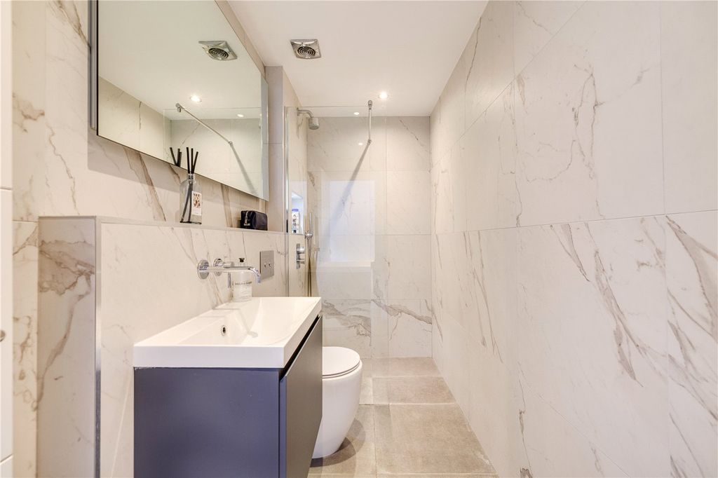 Additional image 7 of 1 bed flat for saleVera Road, London SW6
