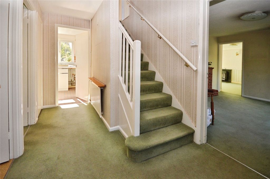 Property photo 2 of 25 Picture No. 28