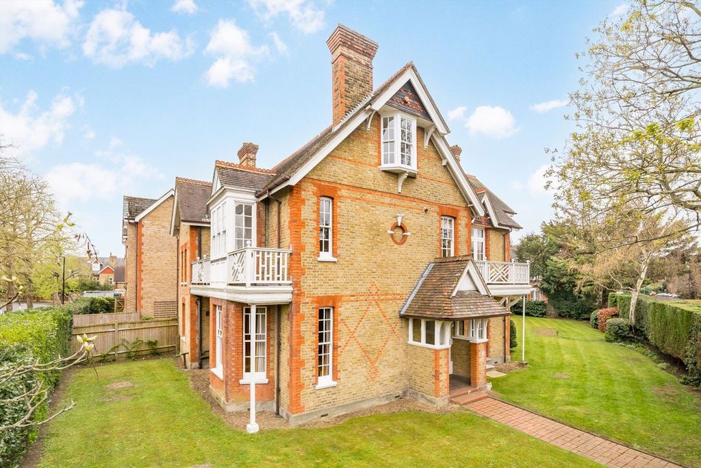 Property photo 1 of 6